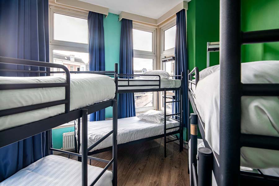 Chambre à 6 personnes - chambre complète